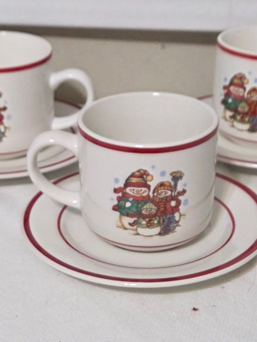 Totally Today SNOWMAN FAMILY Christmas Dishes Set 3 Cups & Saucers